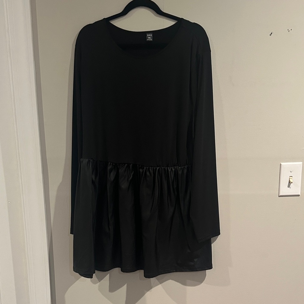 SHEIN Black Long Sleeve Tunic with leather-like bottom